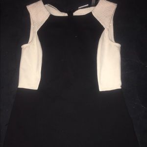 DKNYC blouse